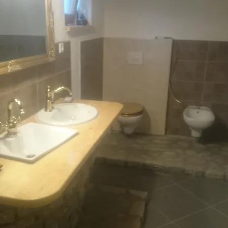 Guesthouse Una Riverlodge Bihać